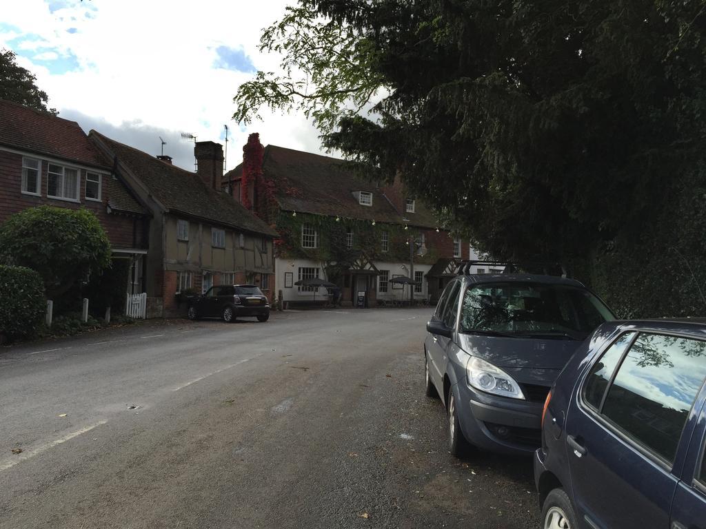 טונברידג' The Leicester Arms Hotel מראה חיצוני תמונה