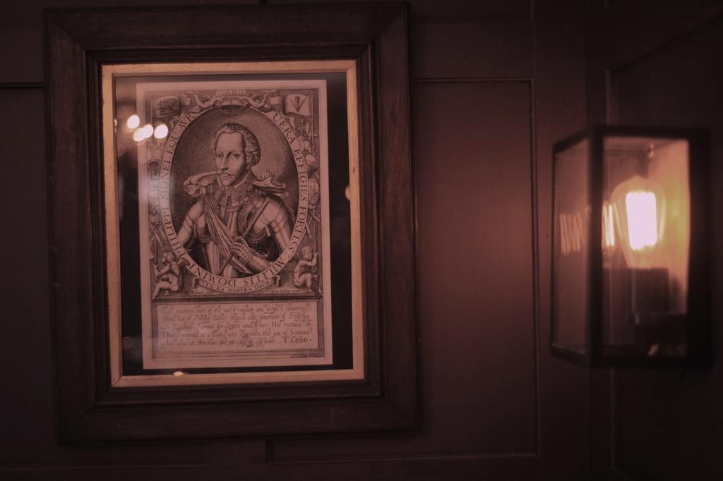טונברידג' The Leicester Arms Hotel מראה חיצוני תמונה