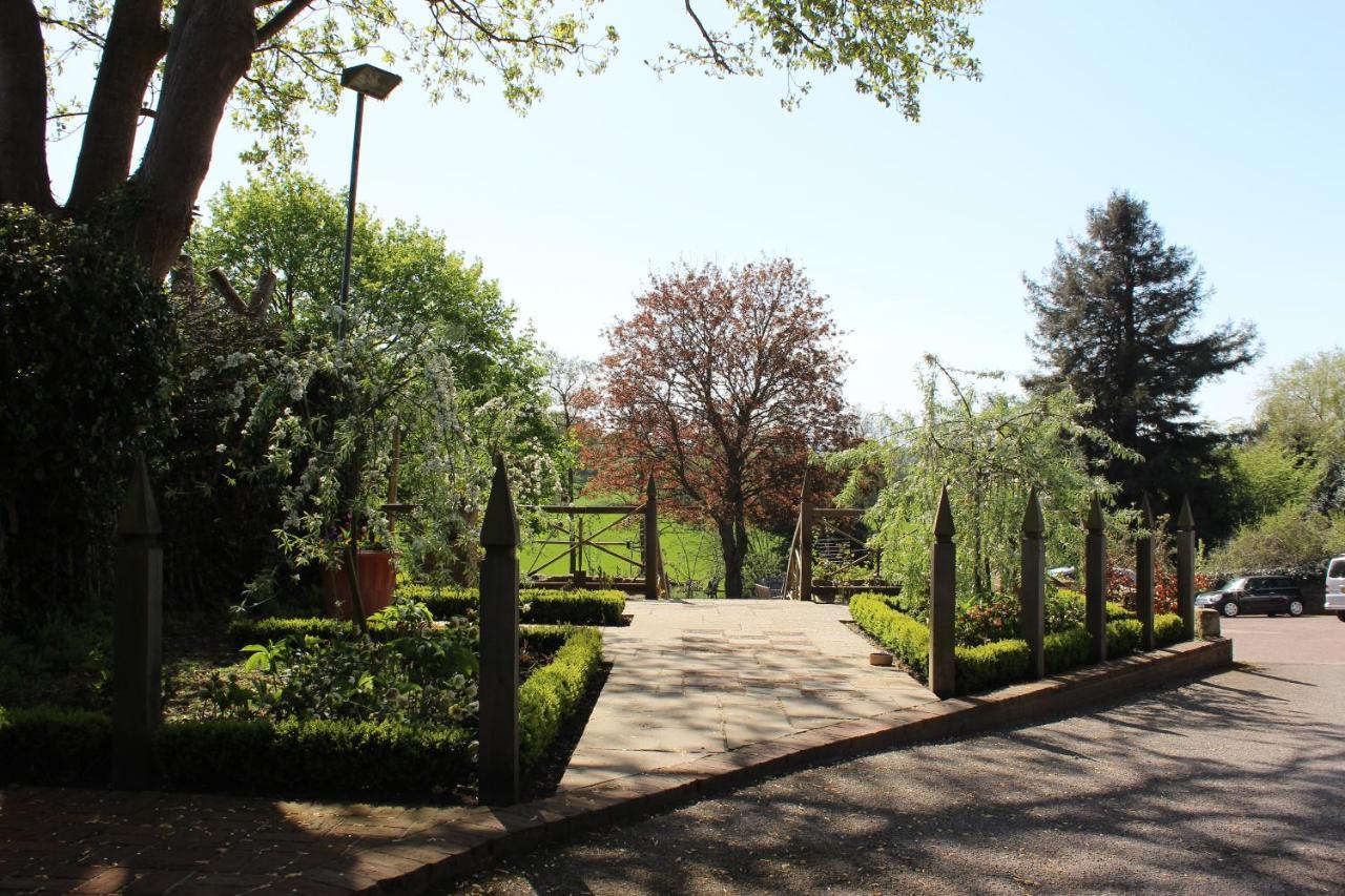 טונברידג' The Leicester Arms Hotel מראה חיצוני תמונה